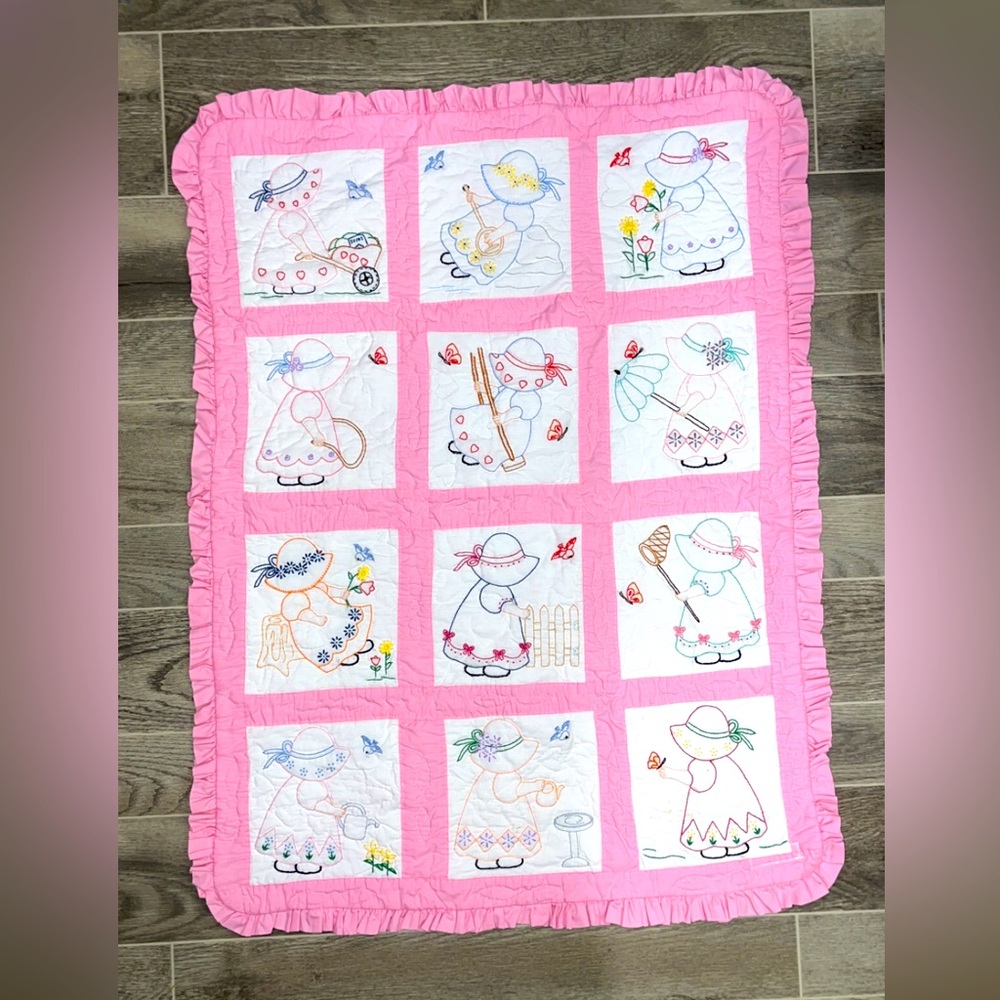 Sunbonnet Sue crib quilt